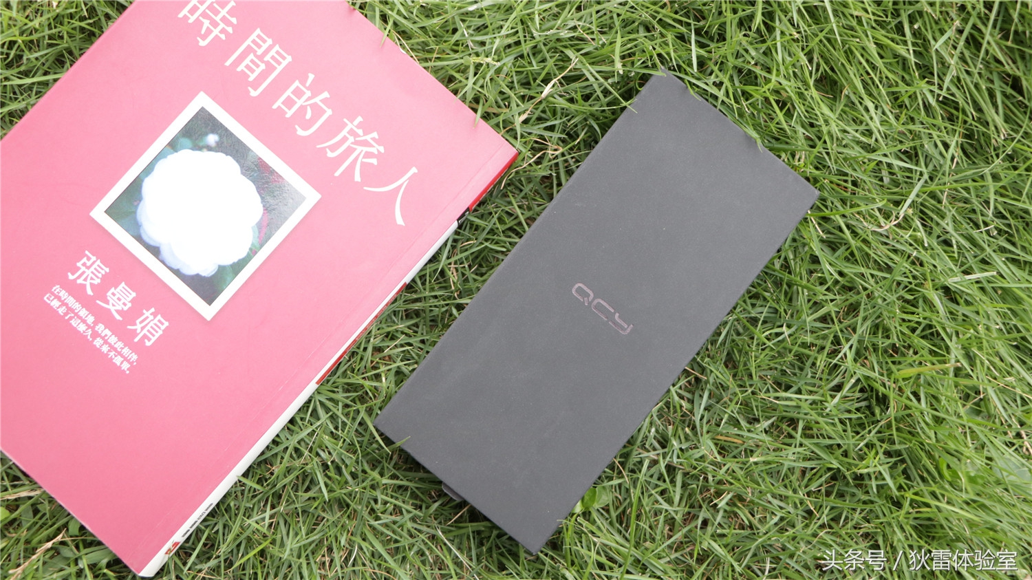 蓝牙耳机一直亮着蓝色是为什么,蓝牙耳机建议买哪一种款式