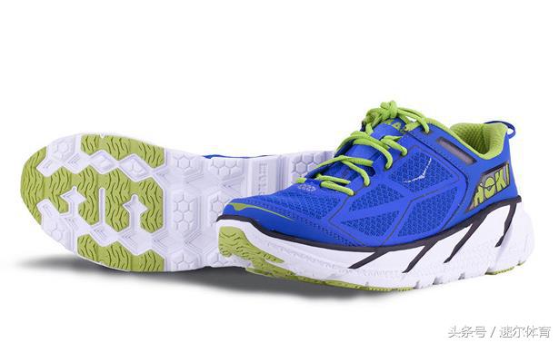 新百伦高颜值跑鞋,慢跑鞋美津浓测评