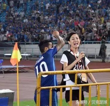 吉尔的生日,吉尔的全部视频