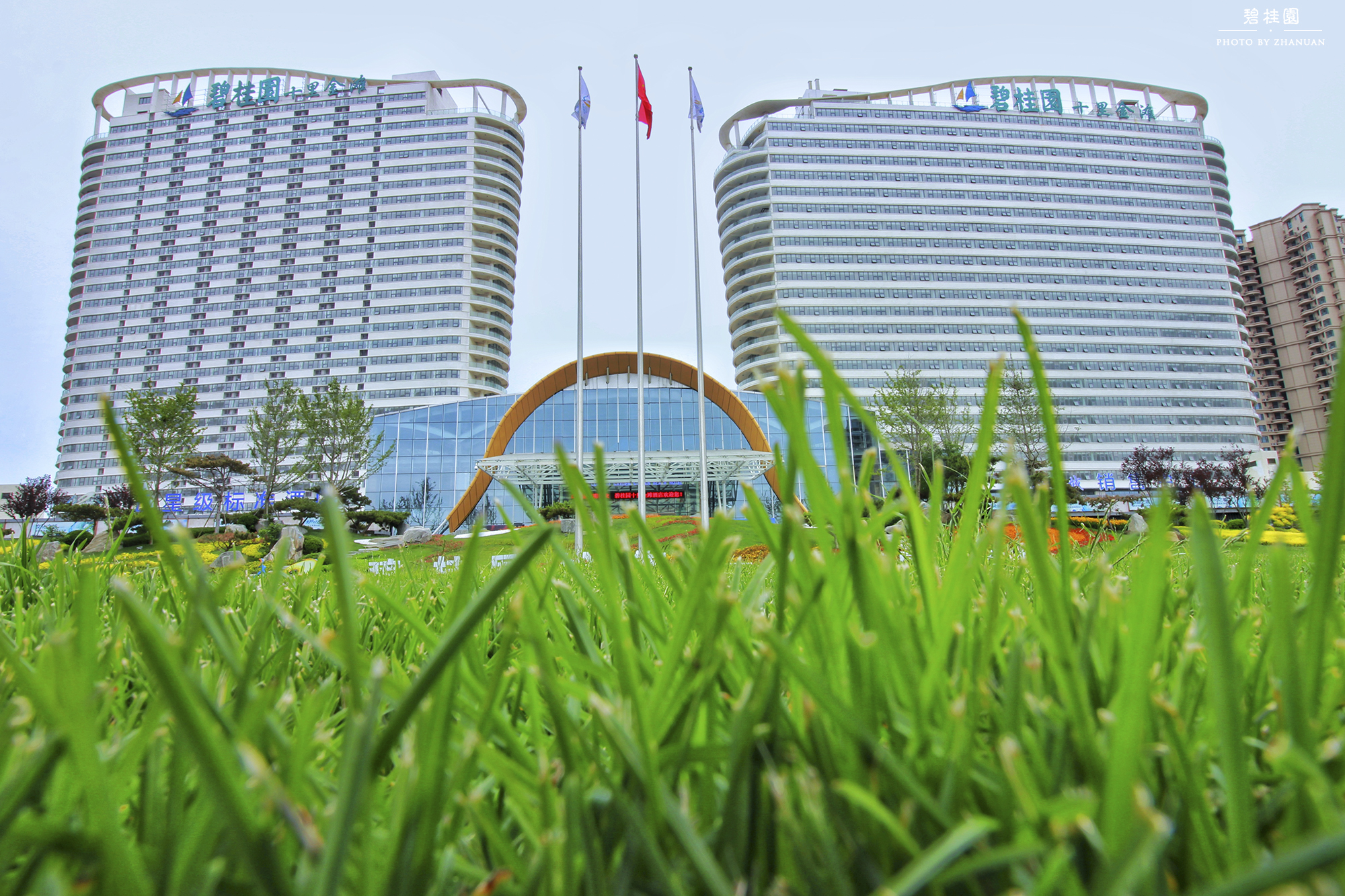 这个夏日,就去碧桂园十里金滩避暑吧