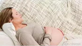 孕期抽筋不是缺钙表现,孕期抽筋不干预会怎么样