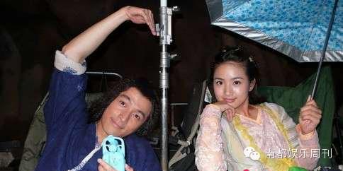 胡霍派糖过白色情人节啦！胡歌一边说不在爱情里，一边当CP王啊！