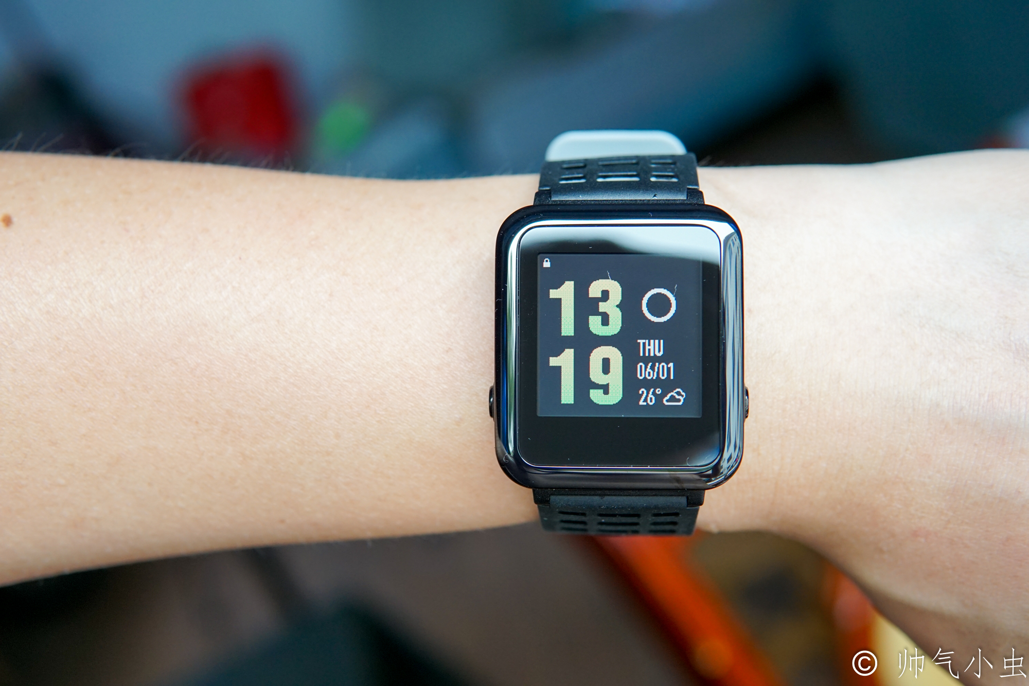 唯乐小黑4智能手表,唯乐小黑3手表测评