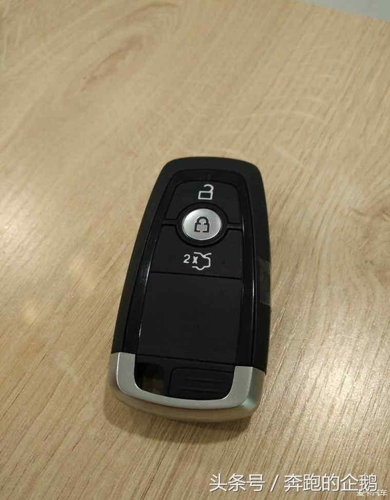 90后人生中第一辆劳斯莱斯,17款1.5t蒙迪欧车主用车感受