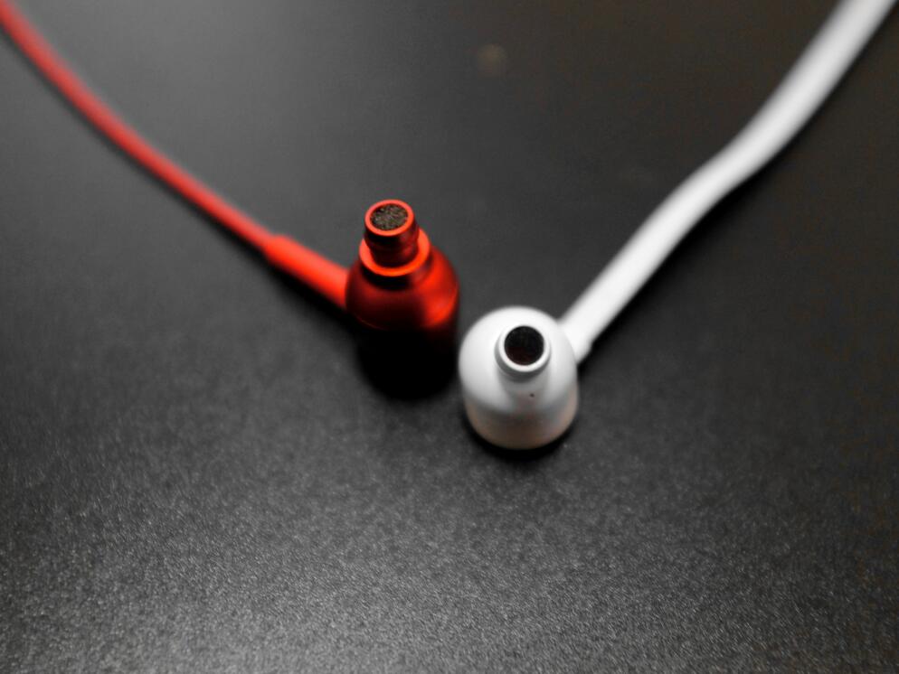 蓝牙耳机beatsx和flex测评,索尼蓝牙耳机和beatsx哪个好