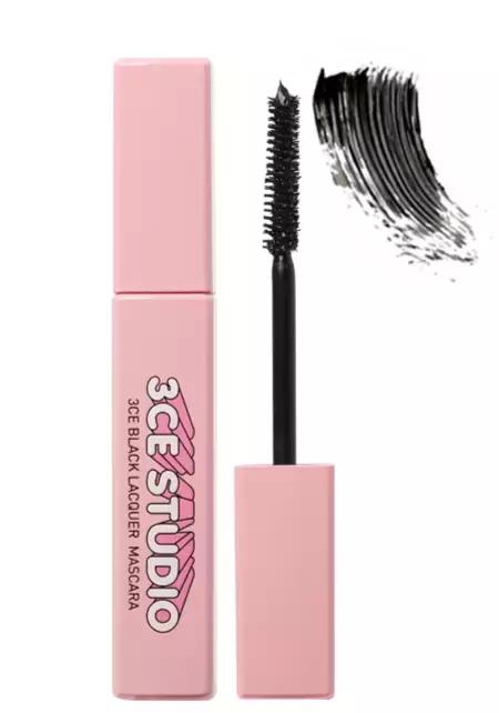 2017年流行色草木绿的时代背景 (最难穿的绿色竟成2018年度流行色)