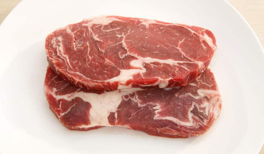 还在吃特价牛排，看了这个再也不贪便宜了