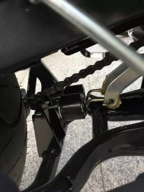 最新豪爵铃木dl250评测视频,18年的豪爵铃木dl250值得买吗