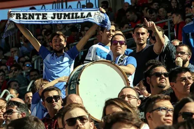 中国解说员足球界著名的一段话,中国足球解说员