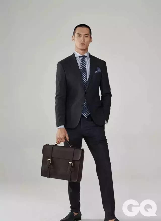 gq编辑实习生,gq编辑衣服