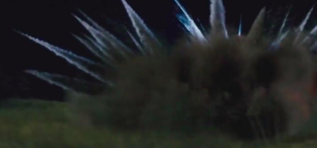 《变形金刚》导演多能炸？火花百米高，一部电影炸掉1000多亿！