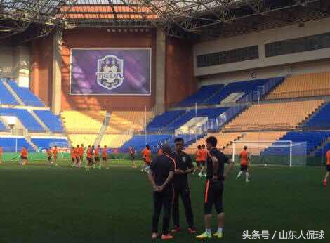 盘点中国专业的足球场,中国十大最新专业足球场介绍