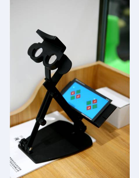 孩子近视家长不给戴眼镜怎么办,孩子近视了请家长不要太焦虑