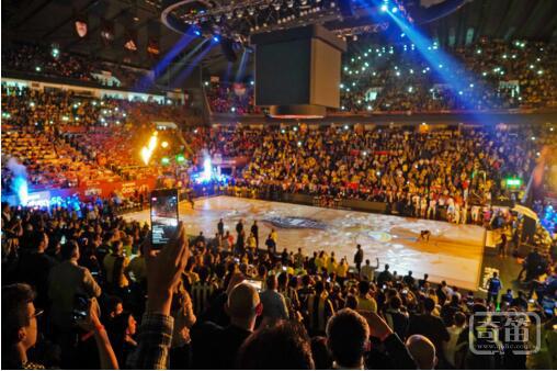 飞利浦体育馆照明灯,飞利浦工程照明灯