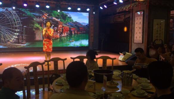 品免费午餐享夏日清凉——贵阳皮肤病专科医院再给贵阳的哥的姐送关怀