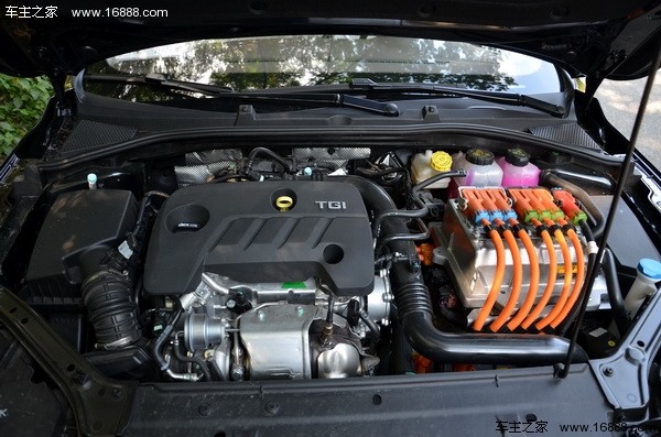 试驾新款荣威ei6视频,荣威ei6max真实油耗