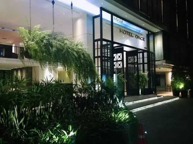 48小时，1000块钱，重新找到生活的幸福感｜曼谷