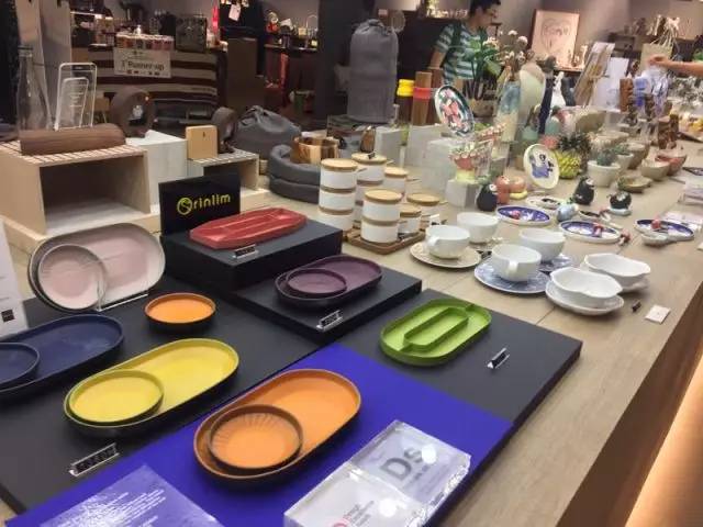 48小时，1000块钱，重新找到生活的幸福感｜曼谷