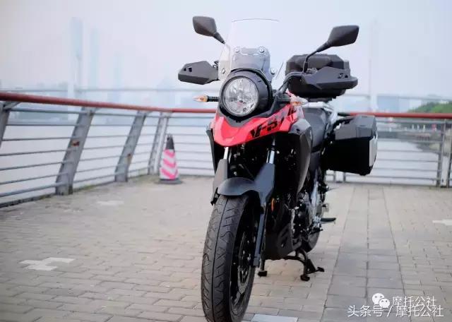 豪爵tr300好还是豪爵铃木dl250好,豪爵铃木dl250和无极ds525x哪个好