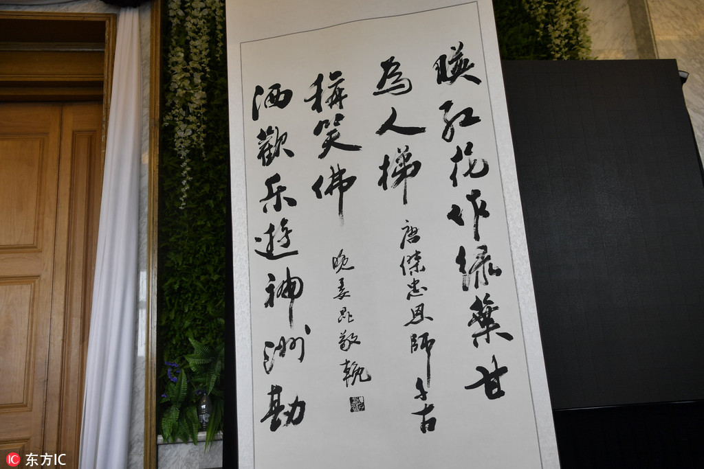 众名家雨中送别唐杰忠，姜昆痛哭：一定把相声说好，让老艺术家放心