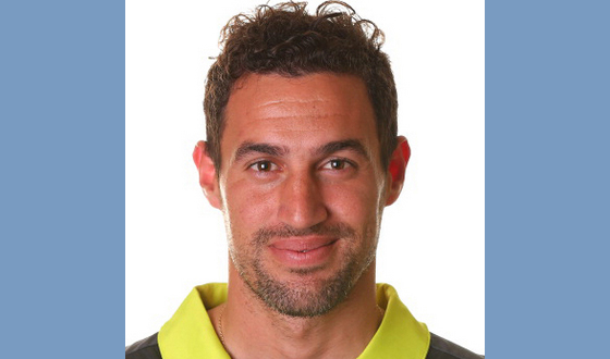 席尔瓦是国际足坛球星的第一大姓，就像你在中国姓李，练习体操更容易成功一样