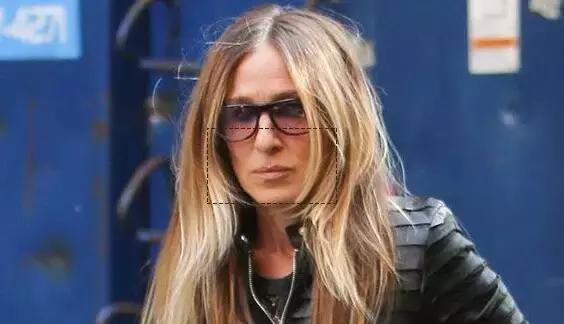 听说有法令纹的女孩子都很爱笑,爱笑的女生法令纹都不会太浅