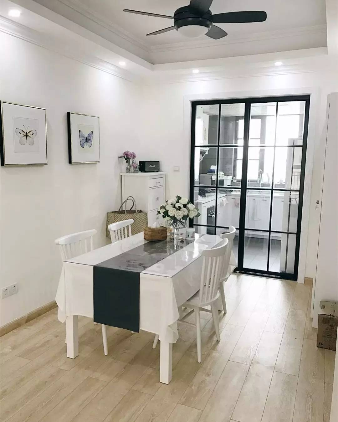 餐桌上盖一条布实用吗,为什么餐桌上要铺一块布