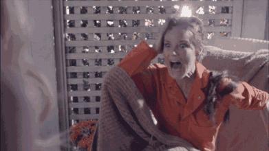 每天梳头100下反而掉发更严重了,怎么一梳头就掉发呢