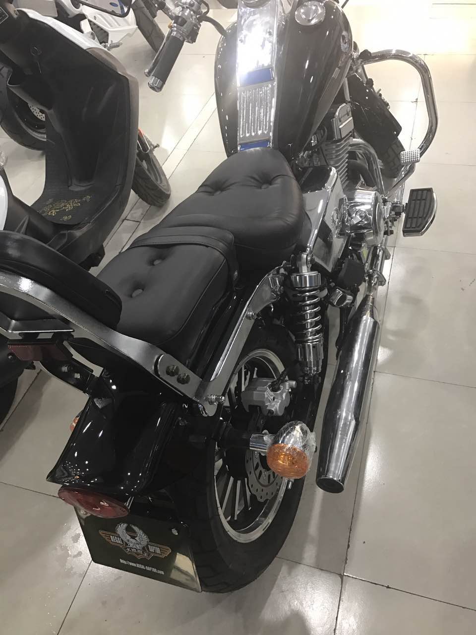 大地鹰王街头霸王测评,大地鹰王街头霸王250