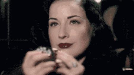 你知道吗，底妆决定了精致妆容的80%？！上底妆最容易踩的雷区，看完这篇和雷区说拜拜