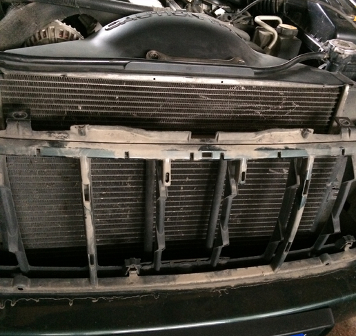 为情怀买单的豪车,13年jeep大切诺基开起来怎么样