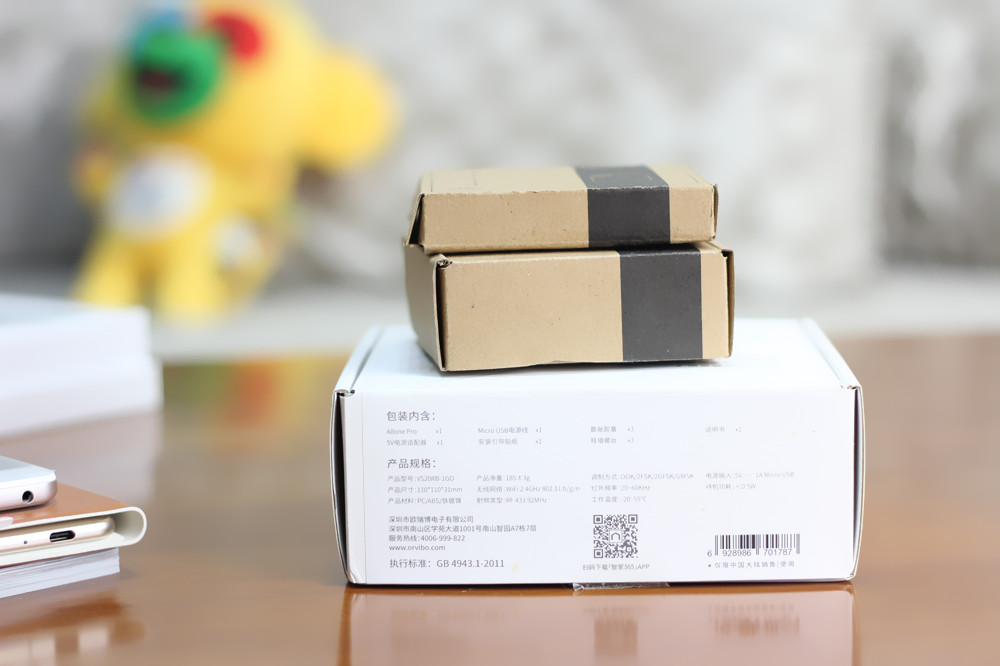 自从有了它把家里的遥控器都扔了,把家里的遥控器玩坏了