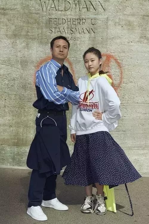 vetements摆烂短袖,vetements新款bomber