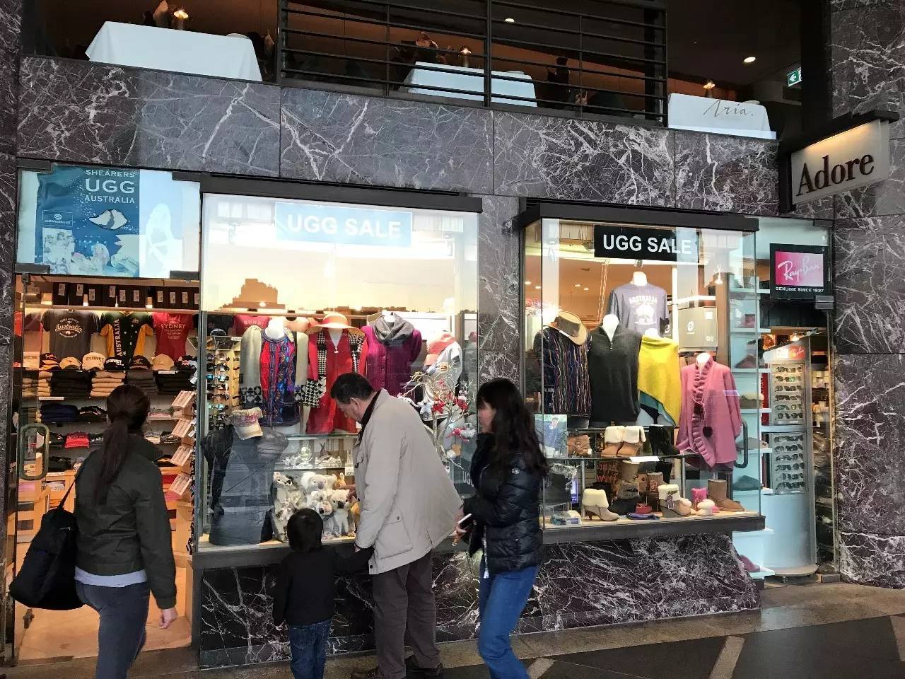 当一只“反季候鸟“,直飞到悉尼过冬天买UGG,是成都人今年暑假新玩法!