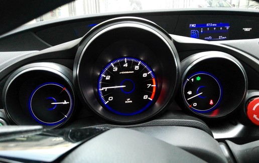 2011款本田思域和09款思域一样吗,本田思域两厢的优缺点