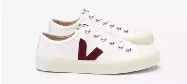 杨幂高圆圆周冬雨,杨幂高圆圆时装