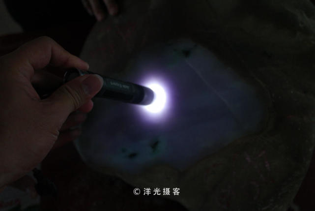 芒市最大玉石交易市场,瑞丽都有哪三大玉器市场