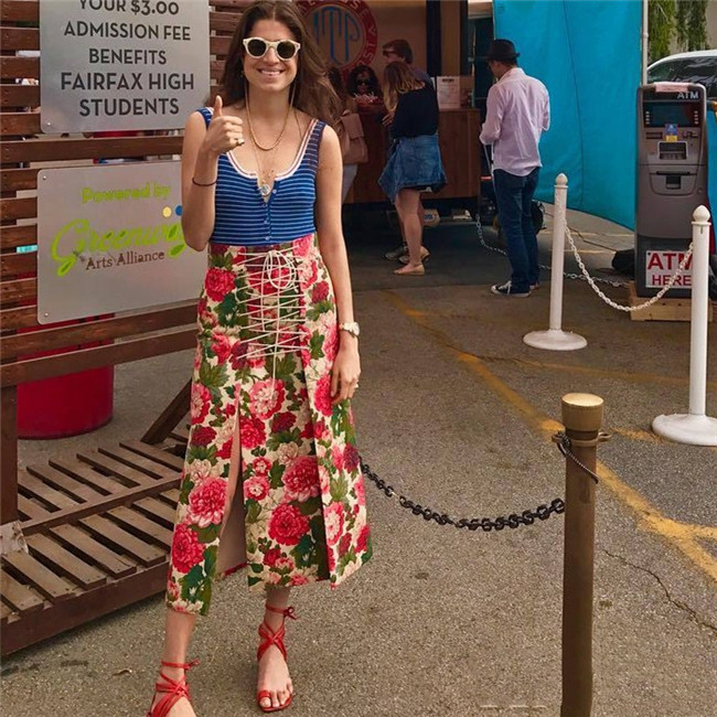 女生穿成什么样符合你的口味 (女生穿到什么样子是男生的底线)