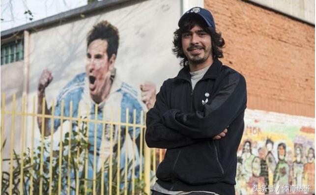 梅西加冕球王c罗祝贺,球王梅西在家乡举行婚礼cctv