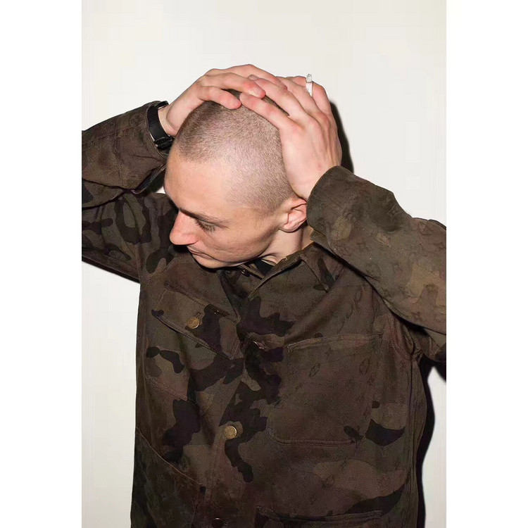 lv联名supreme火爆程度,lvxsupreme