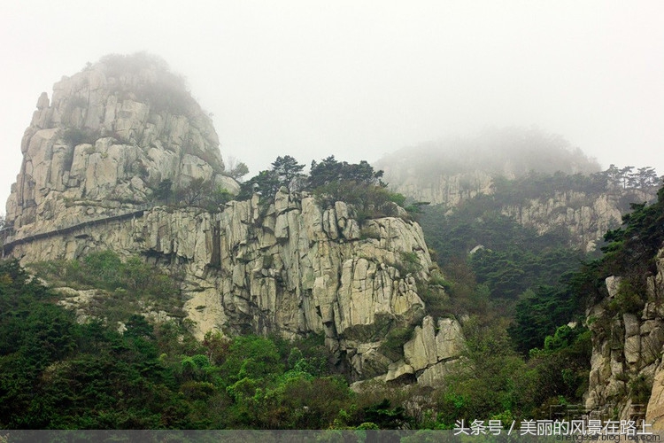 天蒙山世界第一玻璃栈道,临沂蒙山世界第一人行悬索桥
