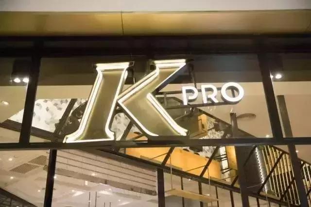 肯德基新品变绿,肯德基颜色变化