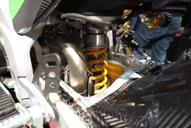 rsv4factory和v4s赛道实测,新款rsv4赛道测评