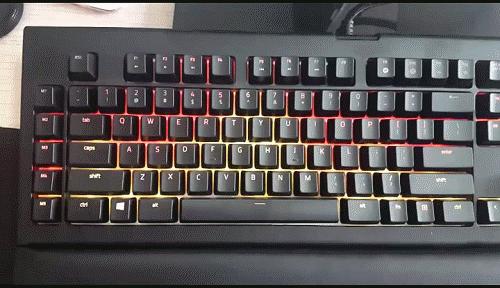 雷蛇黑寡妇蜘蛛v2幻彩版键盘测评,雷蛇黑寡妇幻彩版v2怎么连接雷云