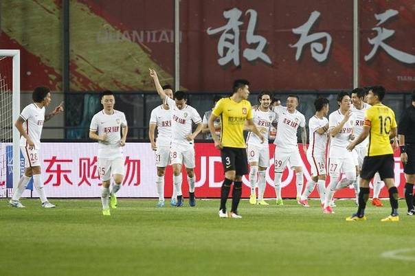 中超最新赛况上港,中超最新积分榜上港夺5连胜