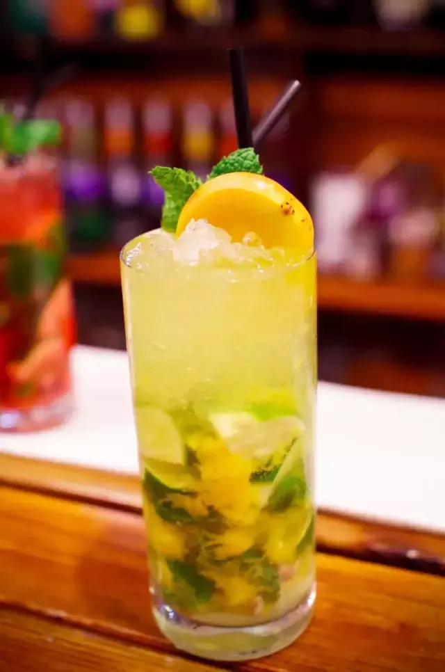 贵阳最劲爆的酒吧,贵阳hardstar酒吧