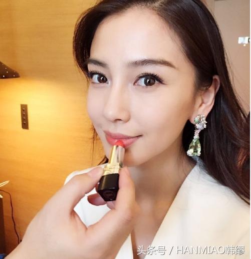 深扒明星化妆品,兰蔻和迪奥化妆品哪款适合34岁