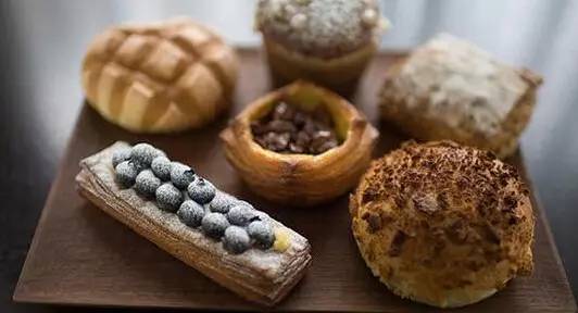 冒险暗访大武汉的“狗粮”制造地，一个小时后我居然也沦陷了！