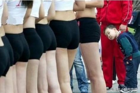 男朋友老说我眼睛小没有女人味，今天画双大眼给他看