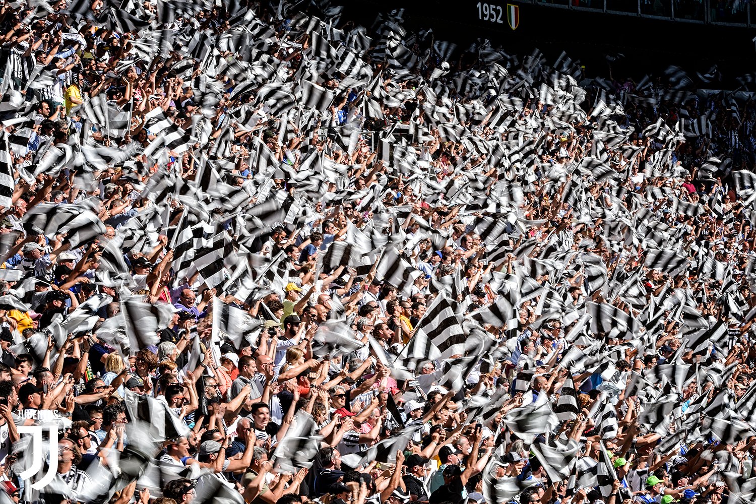 伊布加盟尤文时的阵容,伊布转会尤文价格